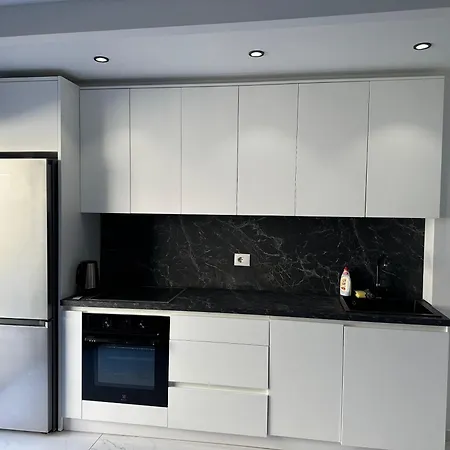Diamond Sarandë