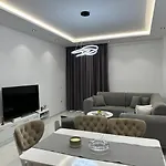 Diamond * Saranda