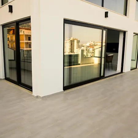 아파트 Diamond Sarandë